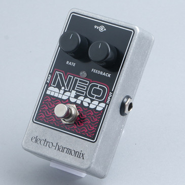 Electro-Harmonix Neo Mistress Flanger Guitar Effects Pedal P-26075