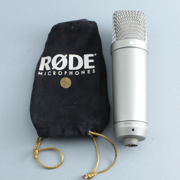 Rode NT1-A Cardioid Condenser Microphone MC-6940