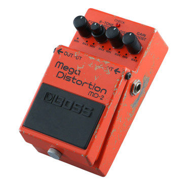 Boss MD-2 Mega Distortion Guitar Effects Pedal P-28135