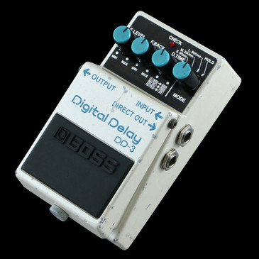 Boss DD-3 Digital Delay Guitar Effects Pedal P-28788