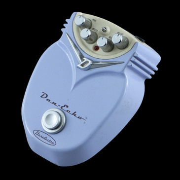 DanElectro DE-1 Dan Echo Delay Guitar Effects Pedal P-28799
