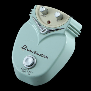 Danelectro Cool Cat Chorus Guitar Effects Pedal P-29555
