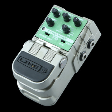 Line 6 Echo Park Delay Guitar Effects Pedal P-30005