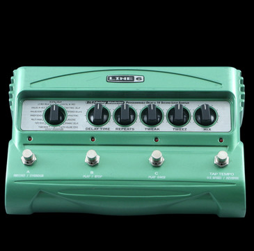 Line 6 DL4 Delay Modeler Guitar Effects Pedal P-30390
