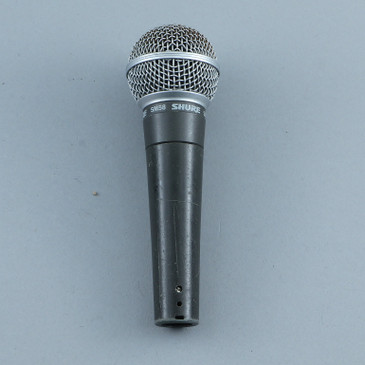 Shure SM58 Cardioid Dynamic Microphone MC-7484