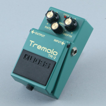 Boss TR-2 Tremolo Guitar Effects Pedal P-30539