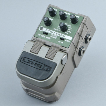 Line 6 Echo Park Delay Guitar Effects Pedal P-30657
