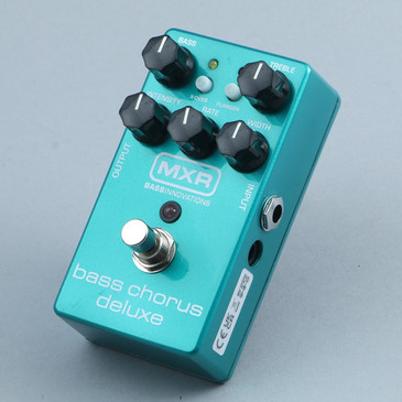 MXR M83 Bass Chorus Deluxe Bass Guitar Effects Pedal P-30676