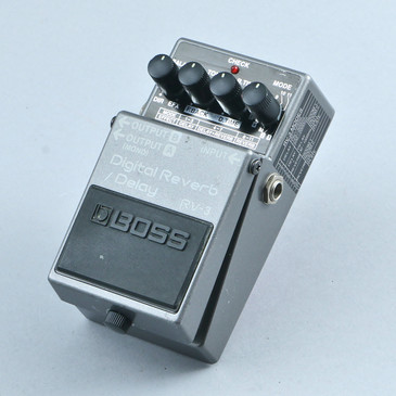 Boss RV-3 Digital Reverb / Delay Guitar Effects Pedal P-30713