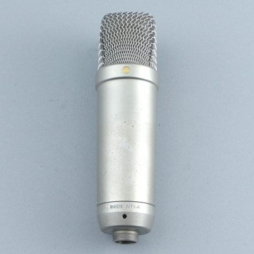 Rode NT1-A Cardioid Condenser Microphone MC-7578