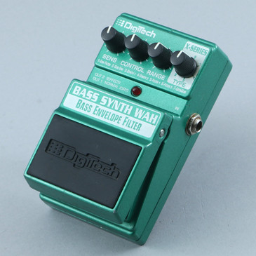 Digitech Bass Synth Wah Bass Guitar Effects Pedal P-30831