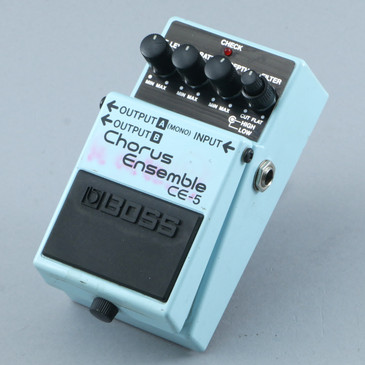 Boss CE-5 Chorus Ensemble Guitar Effects Pedal P-30828