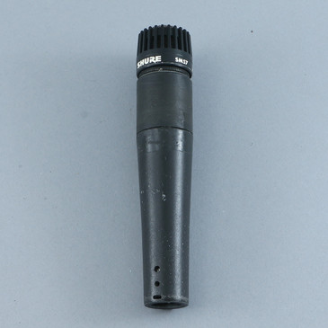 Shure SM57 Cardioid Dynamic Microphone MC-7637