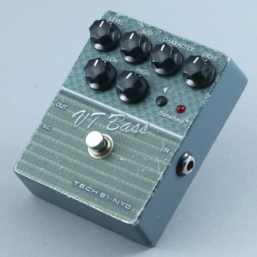 Tech 21 VT Bass V2 Bass Guitar Effects Pedal P-31013