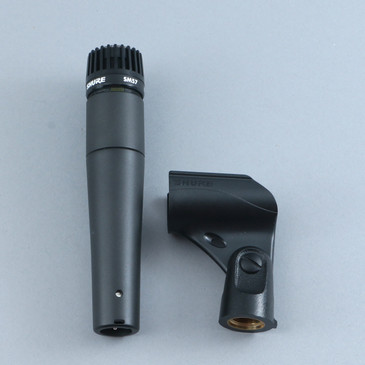 Shure SM57 Cardioid Dynamic Microphone MC-7657