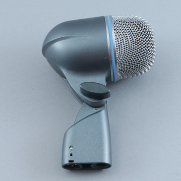 Shure Beta52A SuperCardioid Dynamic Microphone MC-7662