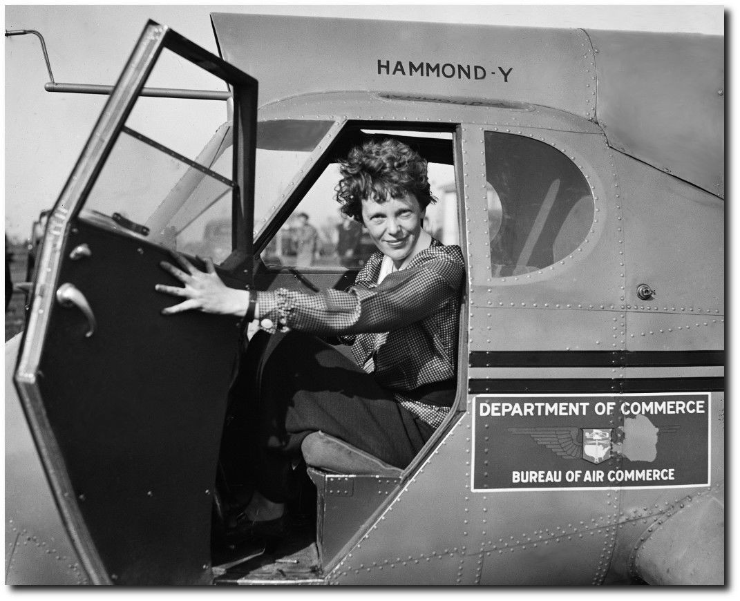 Aviation Art /& Gifts Amelia Earhart with goggles Remastered 8 x 10 Photo