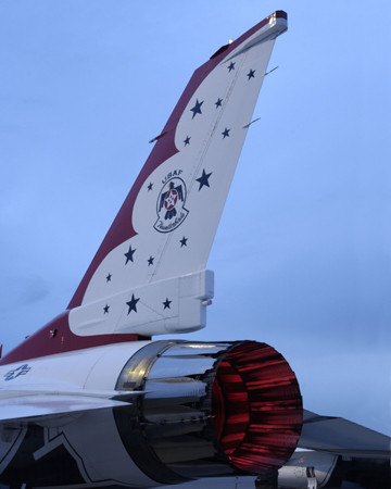 F-16 (Thunderbirds) - planejunkie