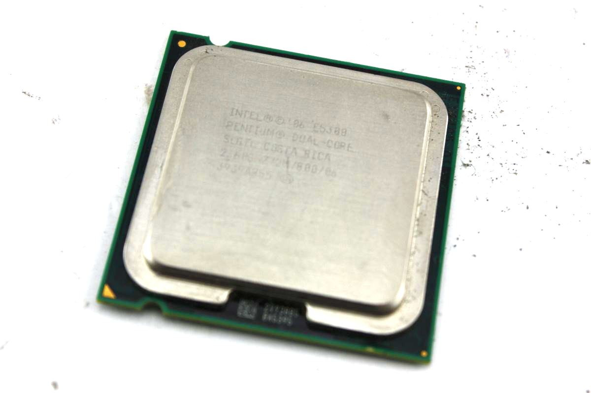 Alimentation PC Atx Intel Pentium Dual-Core E5300 Wolfdale