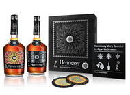 Hennessy V.S Deluxe Edition (2 bottles) by Ryan McGinness