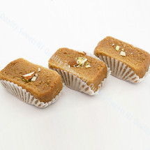 Caramelized milk cake fudge squares with brown centers