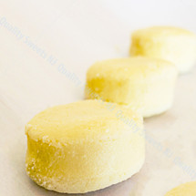 Malai sandwich chenna sweets filled with sweet cream