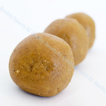 Besan ladoo round sweets made with roasted gram flour and ghee