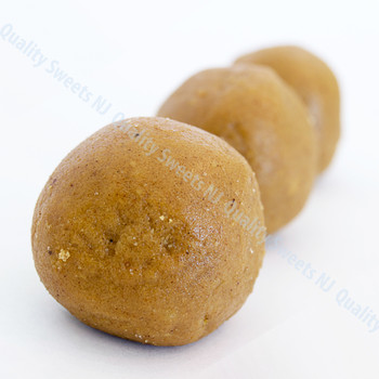 Besan ladoo round sweets made with roasted gram flour and ghee