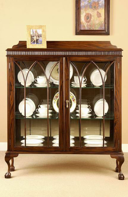 Small Chippendale China Cabinet Laurel Crown Furniture