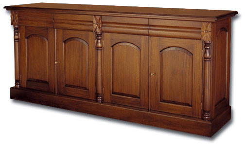 Colonial Sideboard | Laurel Crown Furniture