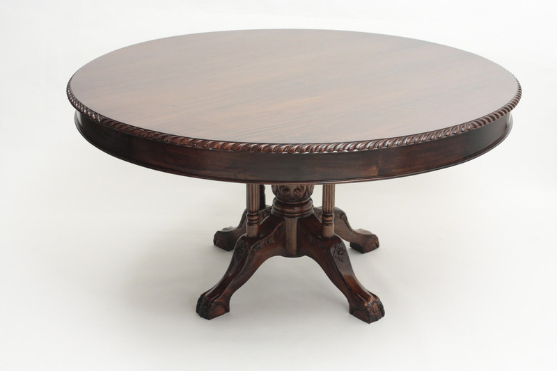 Chippendale Round Table