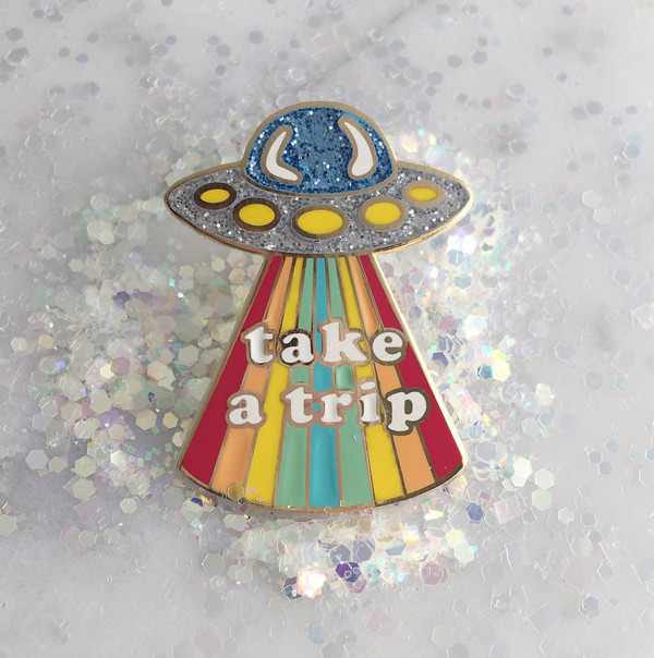 Take a Trip Enamel Pin Wildflower + Co. - UFO Alien Rainbow Trippy