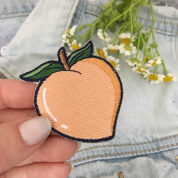 TR00236-MLT-OS Peach Patch Embroidered Iron On Wildflower Co Patches (4)