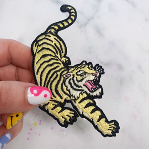 TR00211-YEL-OS-R - Tiger - Left Iron On Patch, Yellow - Patch - Patches - Patches for Jackets - Iron On - Iron-On Patch - Embroidered Patch - Pastel - Tiger Patch - Yellow - Savage - Nature - Aesthetic