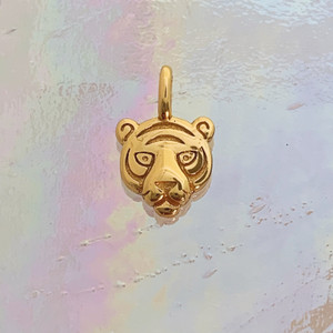 JW00841-GLD-OS Teeny Tiger Charm, Gold Vermeil, Dainty Necklace, charm, dainty necklace, delicate necklace, layering necklace, minimalist necklace, simple necklace, tiny charm necklace, gift, tiger, tiger charm, gold, golden, gold charm, gold necklace
