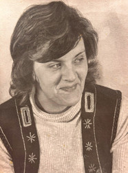 In loving memory of Eluned (Lynne) Hughes