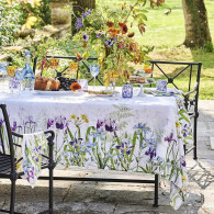 Iris D'Hiver Blanc Tablecloth 61"x102"