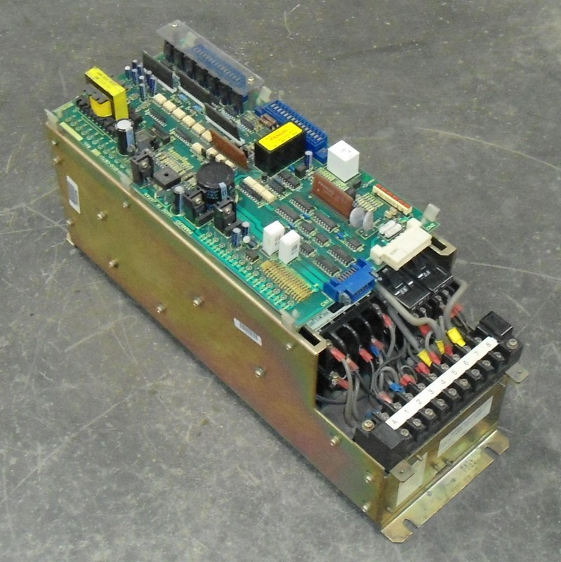 FANUC A06B-6057-H007 SERVO DRIVE 動作保証 FANUC A06B-6057-H007
