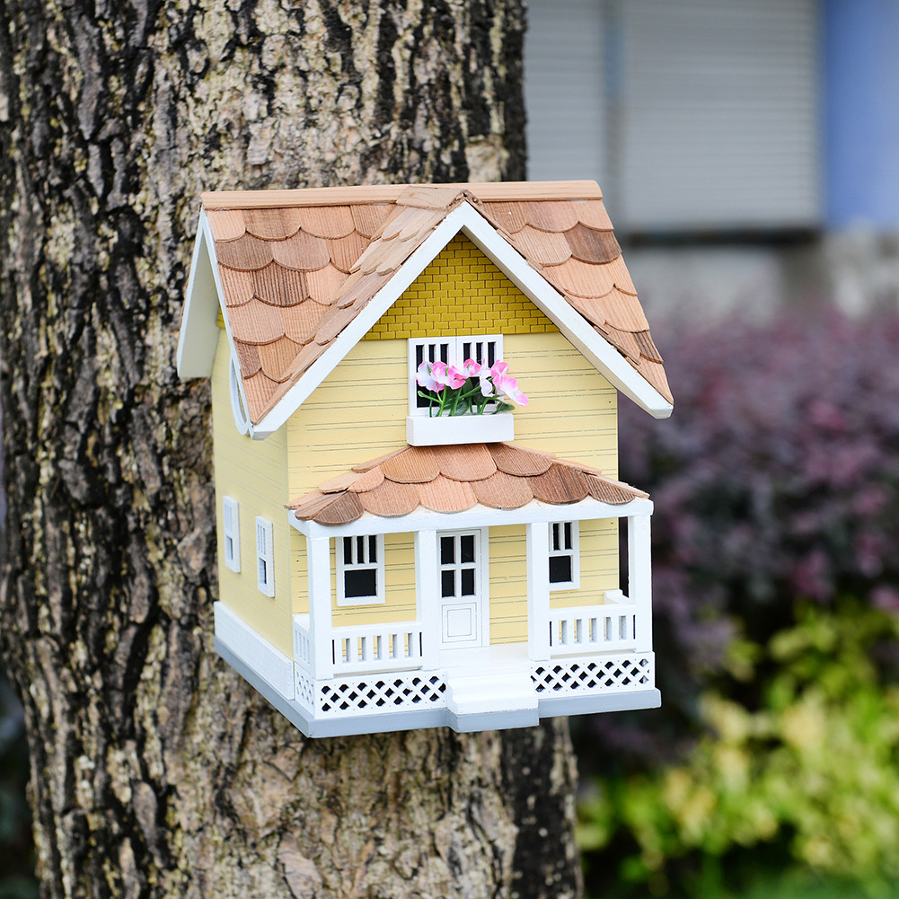 Outdoor Wooden Birdhouse, BirdFriendly Perch (Golden Craftsman) Vandue