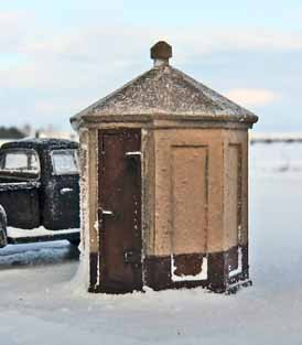 HO-Scale Signal Maintainers Oil House