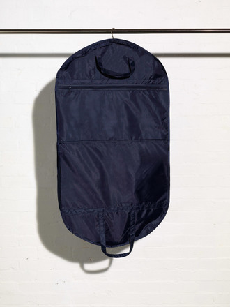 Picture of the front of a nylon handled suit cover with large accessory pocket
