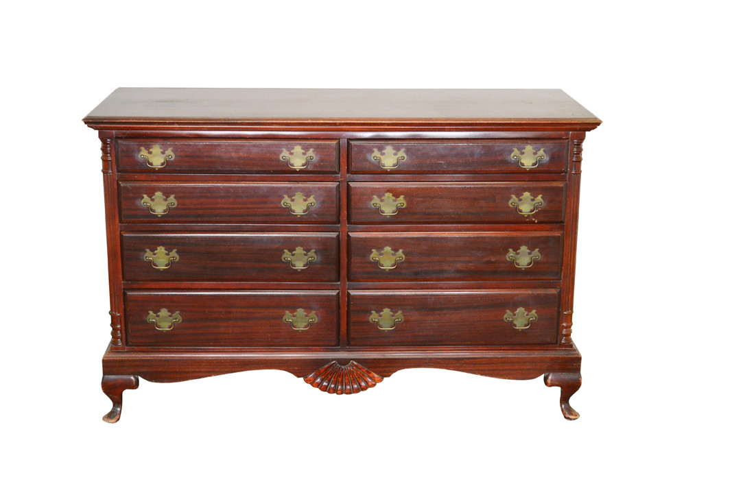 Sold Vintage Mahogany Chippendale 8 Drawer Carved Chest Maine Antique Furniture