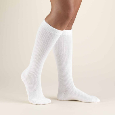 Truform Women Athletic Cushioned Socks - Knee High 15-20mmHg
