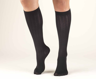 Truform Women Trouser Socks - Knee High 15-20mmHg (Cable pattern)