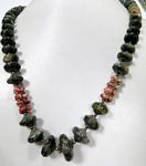 372 ct Malachite gemstones and silver beads necklace