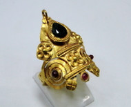 vintage antique 23 K gold ruby emerald ring Maharaja ring