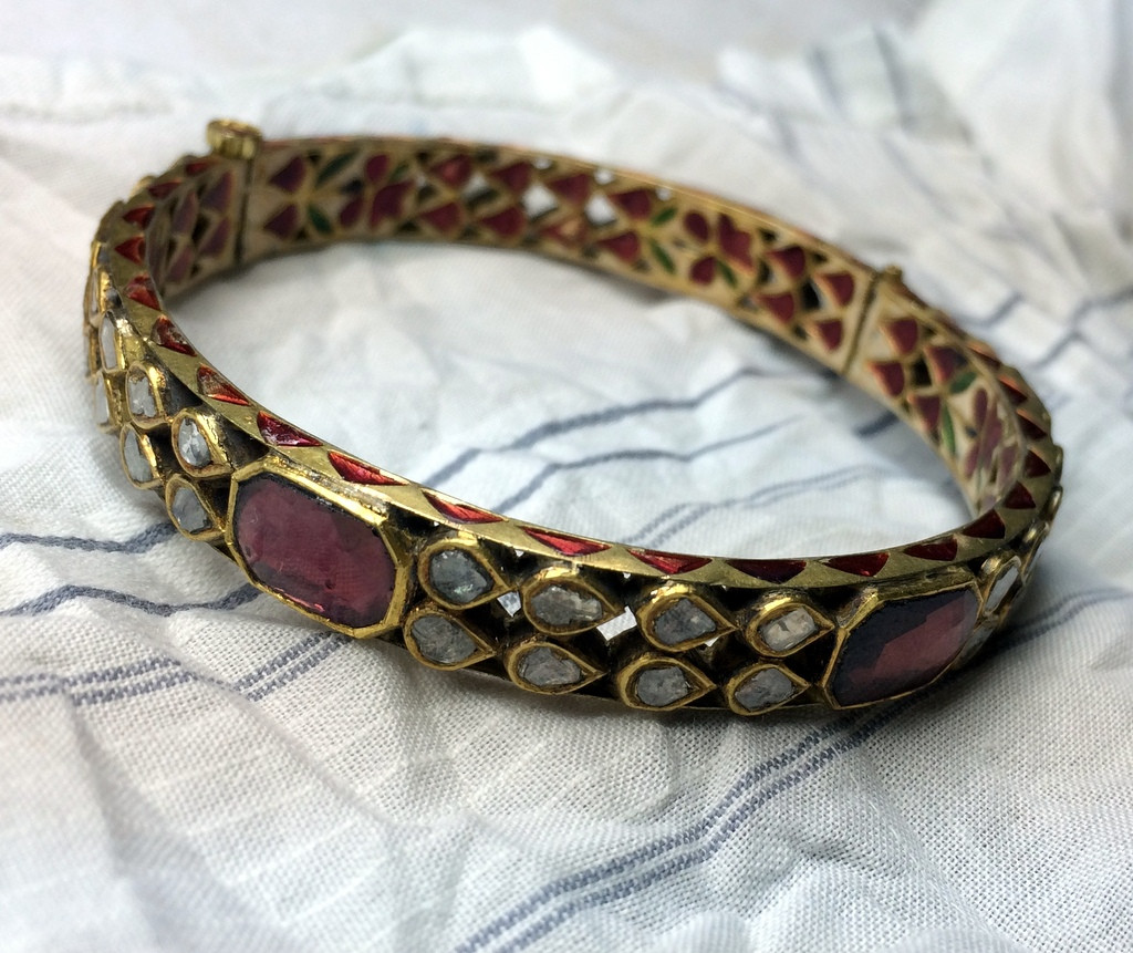 kundan meena bangles