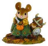 Wee Forest Folk Miniature - Eric the Reticent (M-443)