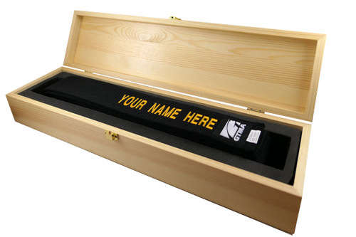 Belt shown for display only.  Not included with the purchase.  