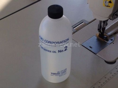 Juki Genuine Industrial Sewing Machine Oil 700 ml.